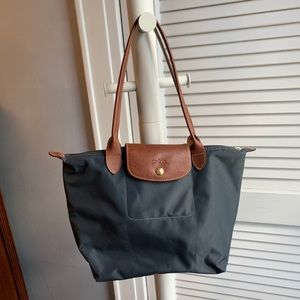 Longchamp- Le Pliage Charcoal Gray Shoulder Bag S